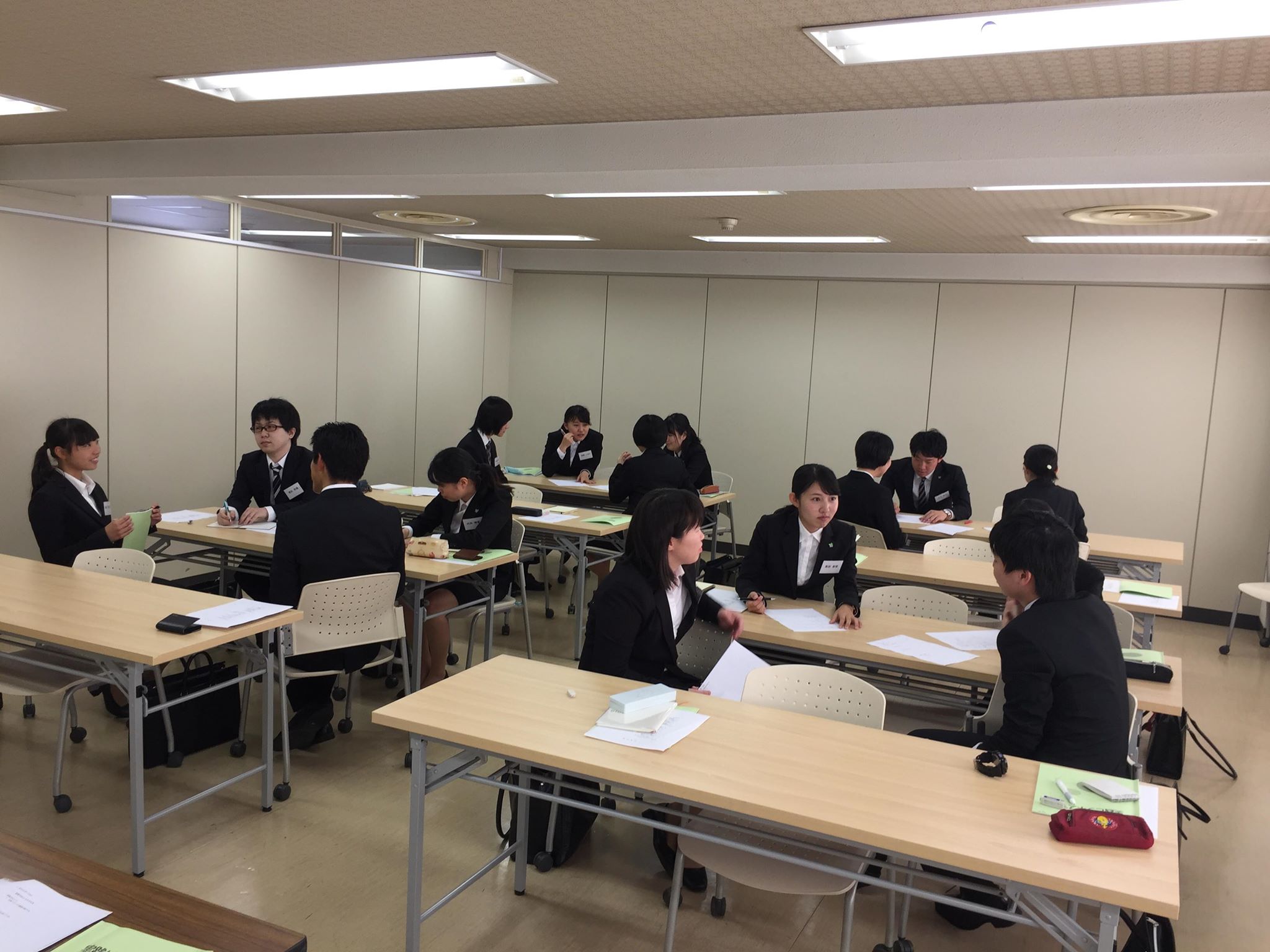 画像をアップロード